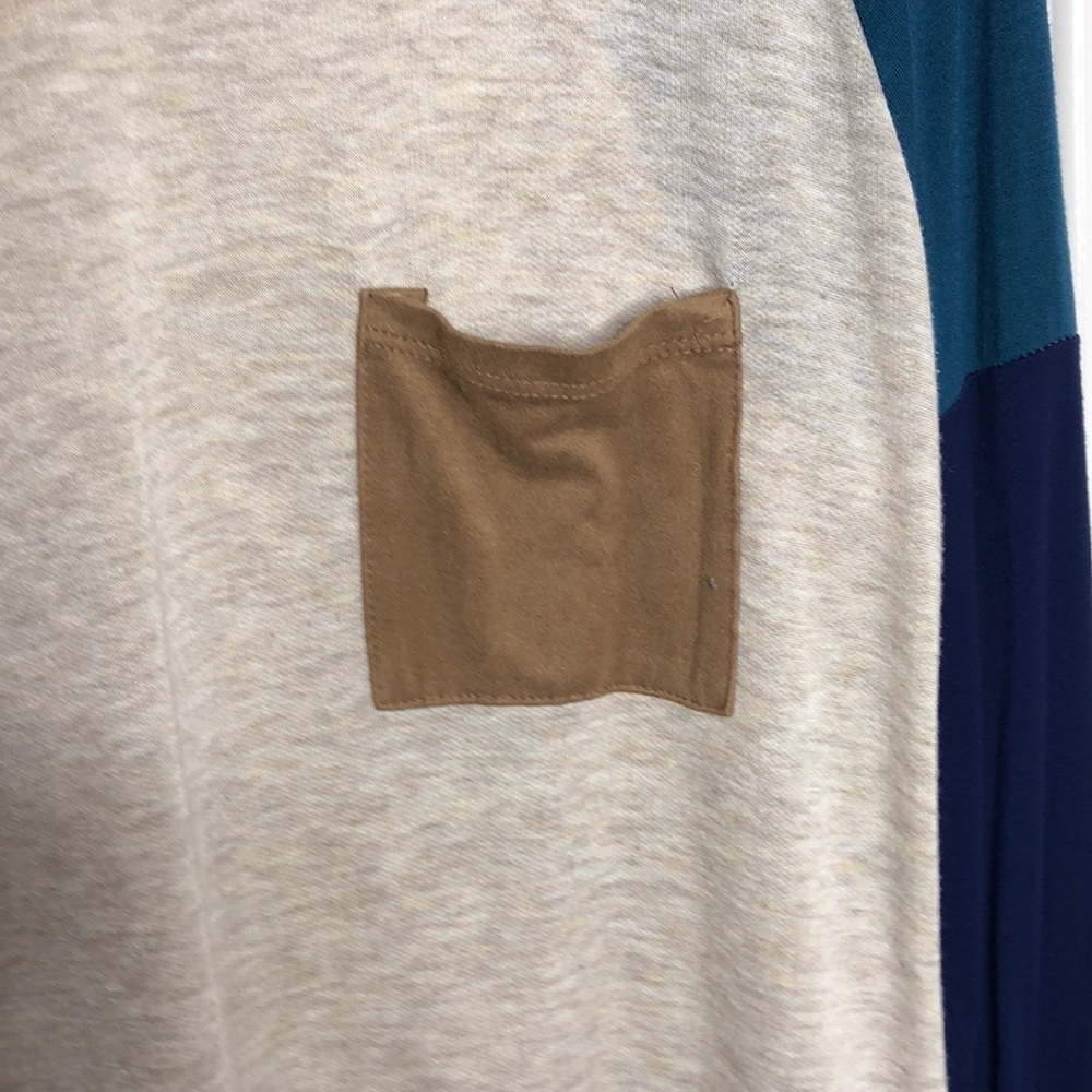 Colorblock Hi-lo Tunic - Picture 2 of 4